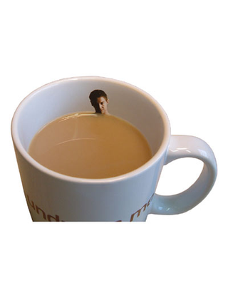 Illustration for article titled Undress Me Mug May Give You Oral Burns
